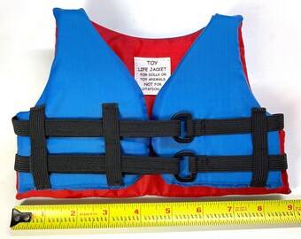 Life jacket deals souq