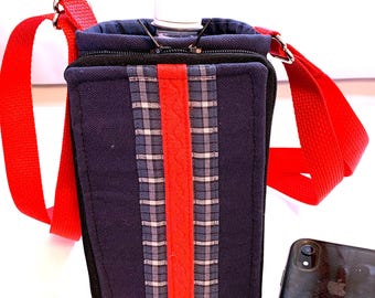 Water bottle carrier - Navy with red trim