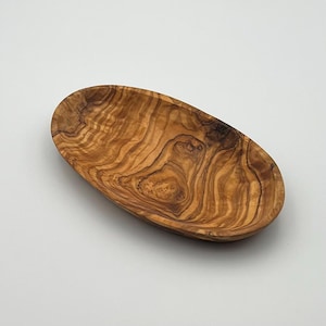 19cm Olive Wood Oval Bowl for Tapas | Hand Carved Solid Olive Wood | Ideal for Snacks, Trinkets & Sweets etc.