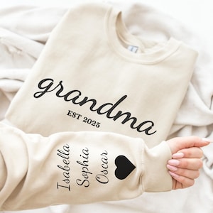 Custom Grandma Sweatshirt With Names On Sleeve, Personalized Granny Sweatshirt, Gramma Outfit, Gigi Mimi Clothing, Cute Mothers Day Gifts