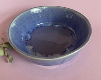 Lilac-blue ceramic bowl, handmade bowl, glazed bowl, unique pottery piece, violet-blue bowl, small handmade ceramic bowl