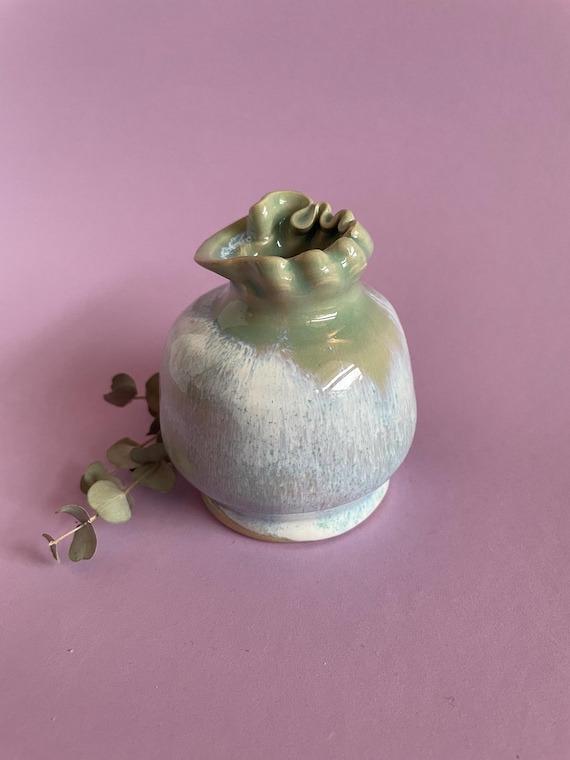 Sage Green Ceramic Vase, Handmade, Unique Piece, Flower Vase, Dried Flower Vase, Vase With a Special Opening, One-of-a-kind Pottery