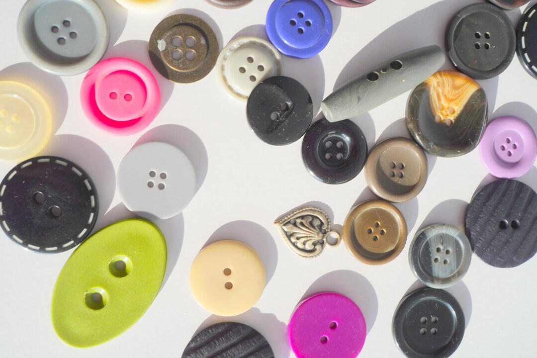 Vintage Clothing Button Set – Unique and Stylish Decorative Buttons - Etsy