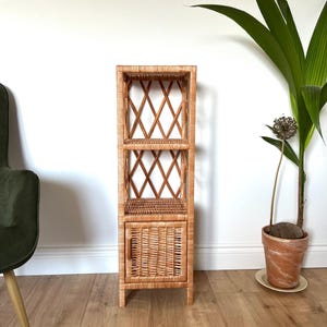 Handgefertigtes Weidenregal mit 4 Ebenen – 4-stöckiges Regal mit Türen – Eco Geschenk – Gebrauchsfertig – Boho Möbel