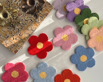 Flower Tufted Mug Rugs, Y2K Punch Needle Coasters, Daisy Drink Coasters, Handmade Housewarming Gifts, Coffee Lover Gifts, Teenager Gift