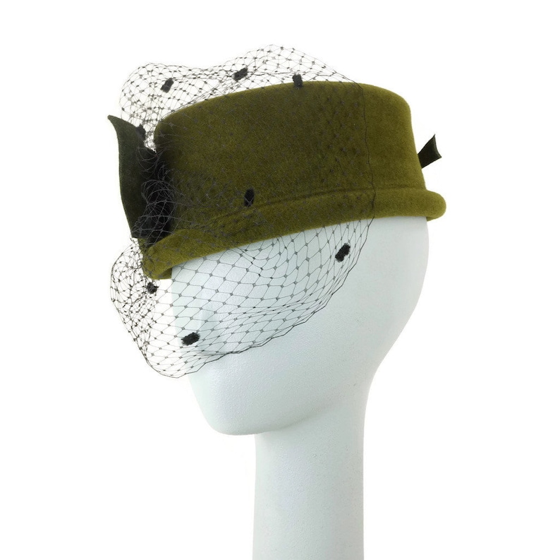 Wedding Hat Dress Hat Veil Hat Felt Hat Fancy Hat Green Mini Top Hat Winter Hat Mother of the Bride Hat Millinery Hat Handmade Hat,