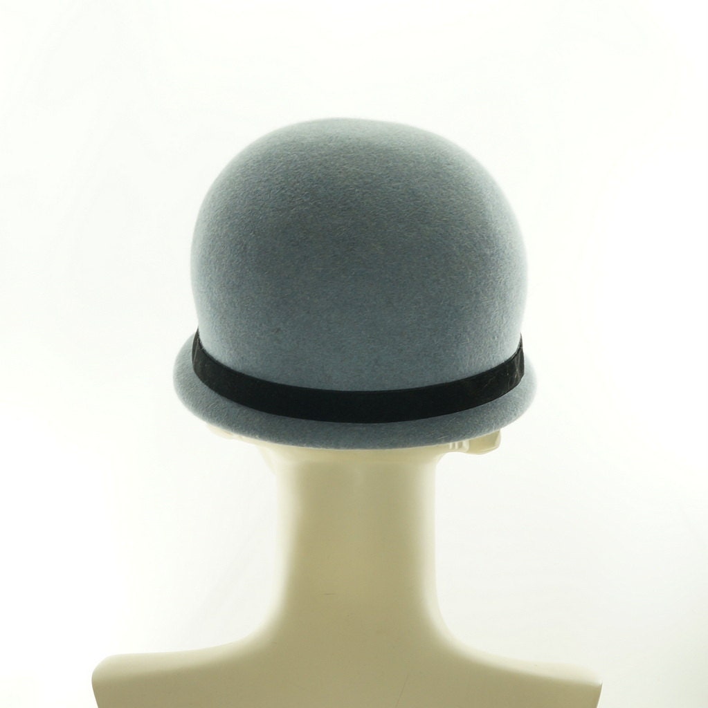 Light Blue Derby Hat for Women, Blue Feather Hat, Bowler Hat, Winter Hat for Women, Felt Hat