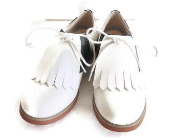 White Leather Golf Shoe Kilties, Women's Shoe Fringes