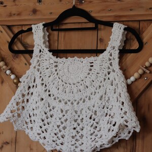 Flared crop top tank top