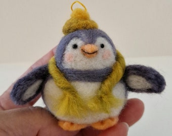 Handmade Christmas Felted Penguin Decoration, Hanging Tree Ornament, Cute Animal Design, Christmas Penguin, Felted Penguin, Bauble
