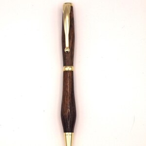 Houtgedraaide pen