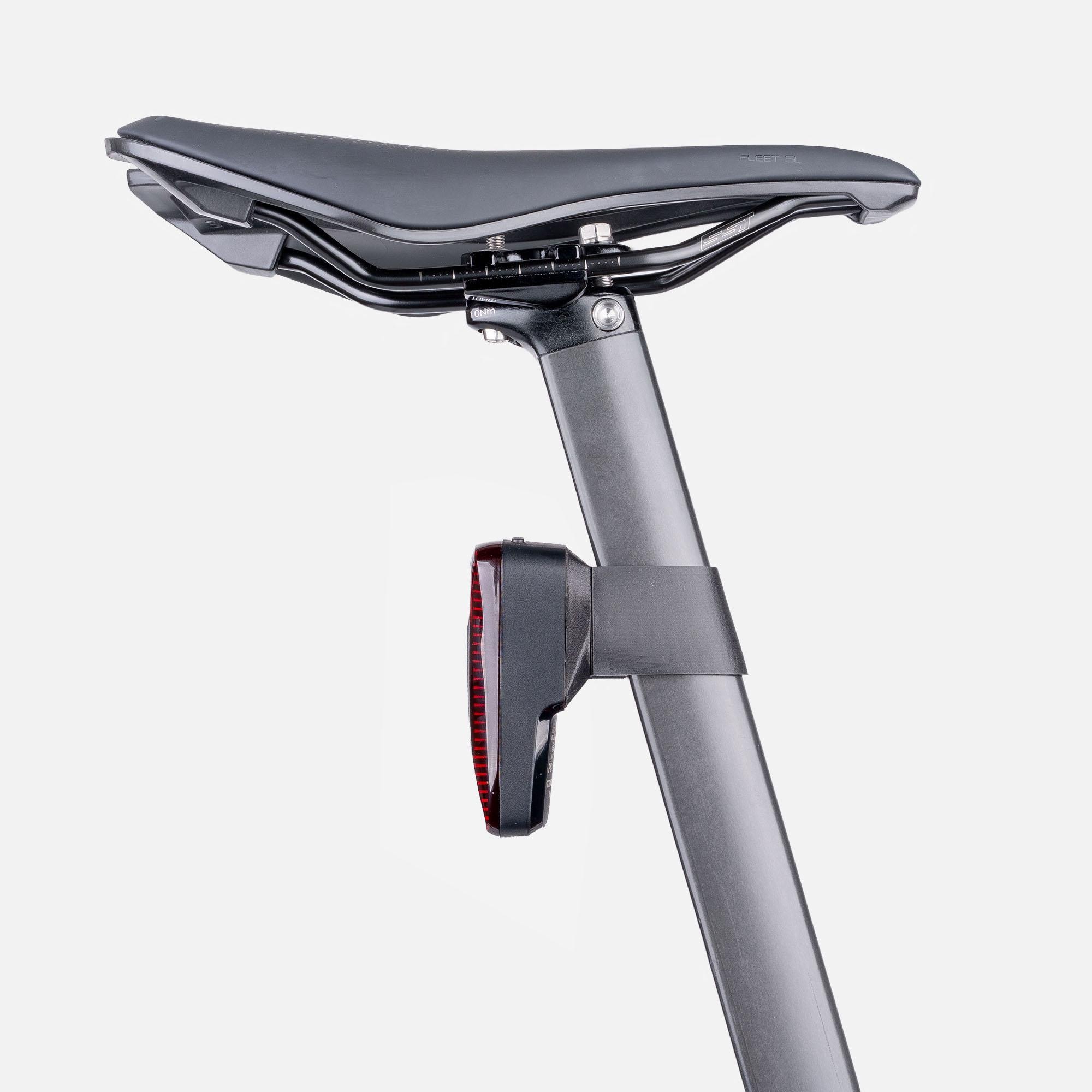 ヘルレイザー　ハーフ　チャタラー　ウォールマウント Radar Mount for Giant Propel Advanced Seatpost - Garmin Varia 515