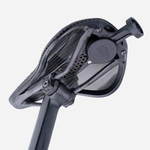 Radar Mount for Specialized SWAT S-Works saddle - Garmin Varia 515 (size M, with AirTag holder)