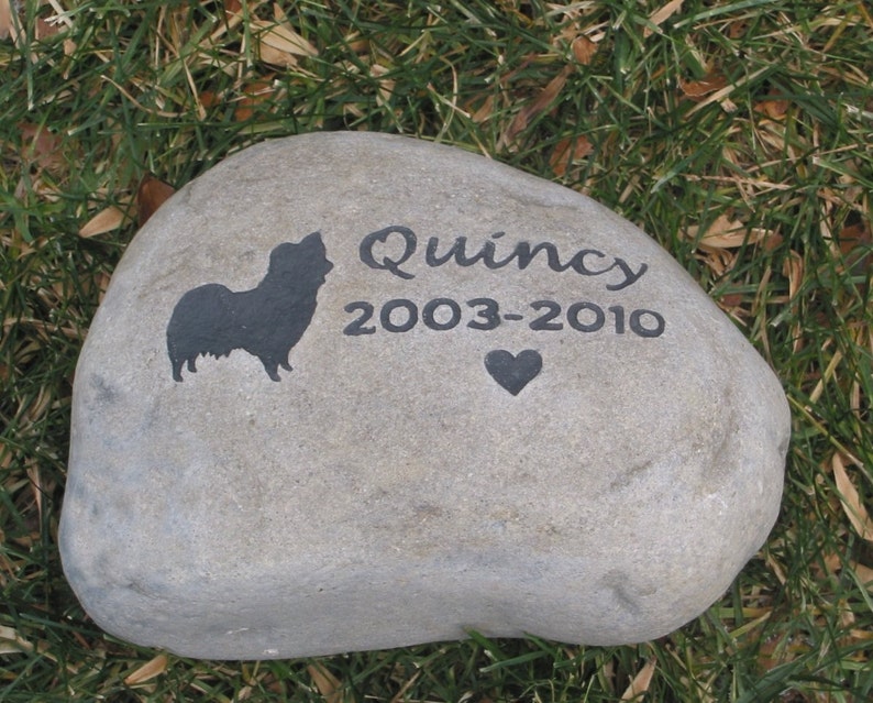 CUSTOM Engraved Dog Memorial Stone Dog Memorials Pet Memorial Stones Grave Marker Pet Stone Memorial Papillon 8-9 Inch Memorial Gifts