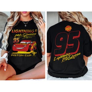 Vintage Lightning McQueen Comfort Colors Shirt, Disney Pixar Cars Shirt, Retro McQueen Graphic Tee, Disney Family Vacation Trip Shirt 2026 bild 7