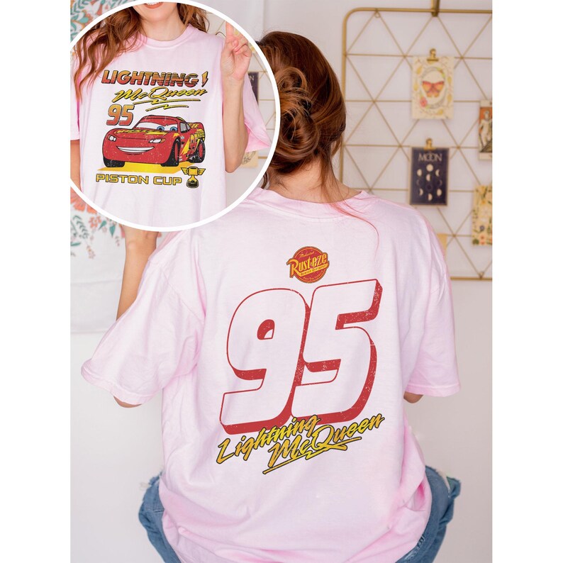 Vintage Lightning McQueen Comfort Colors Shirt, Disney Pixar Cars Shirt, Retro McQueen Graphic Tee, Disney Family Vacation Trip Shirt 2026 bild 5