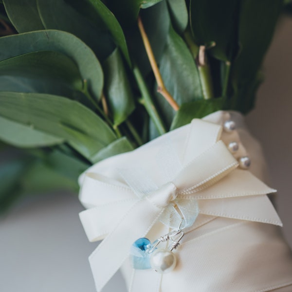 Madre de la Novia - Un Charm para el Vestido o Ramo de su Hija - Algo Viejo, Algo Nuevo... Prestado, Azul