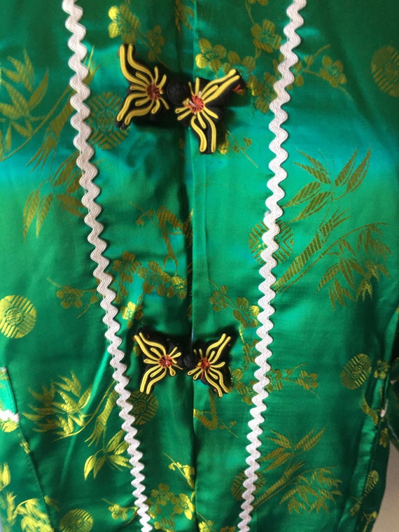 1960s vintage Asian inspired robe. Vibrant green … - image 6