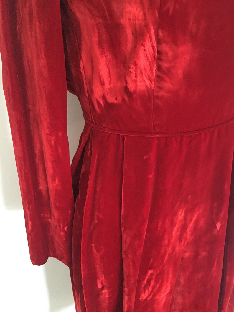 1950s/60s Vintage Red Velvet Dress. Long Sleeve. Perfect Party - Etsy