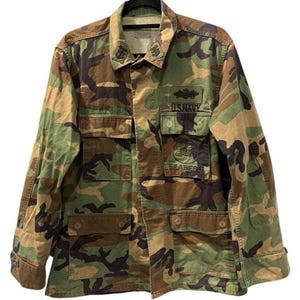 Navy Seabees Vintage 1998 Camo Combat Coat Size Medium Men&#39;s Embroidered Green
