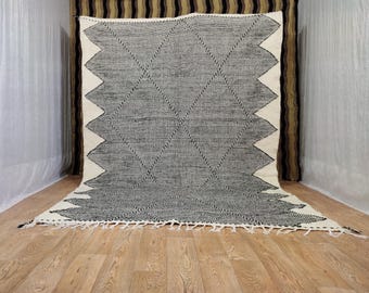 Traditional Moroccan Wool Rug – Geometric Heritage Design - Black Checkered Rug - Artistic Living Rooms - Charming Moroccan Rug - Handmade