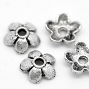 Clearance - Bead caps antique silver plated pewter flower bead caps 6mm for jewelry making  100 pieces per lot (897)