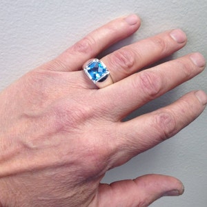 Mens Stunning Antique Cushion Cut Natural Swiss Blue Topaz Ring in Solid Sterling Silver image 4