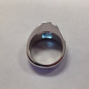 Mens Stunning Antique Cushion Cut Natural Swiss Blue Topaz Ring in Solid Sterling Silver image 5