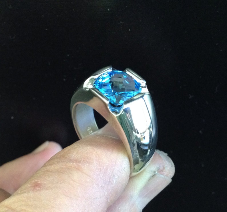 Mens Stunning Antique Cushion Cut Natural Swiss Blue Topaz Ring in Solid Sterling Silver image 2