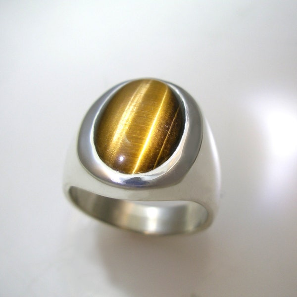 Mens Heavy Oval Tiger Eye Ring in Sterling Silver