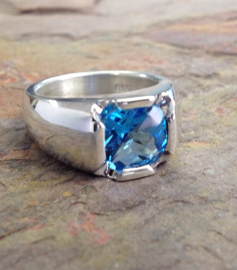 Mens Stunning Antique Cushion Cut Natural Swiss Blue Topaz Ring in Solid Sterling Silver image 3
