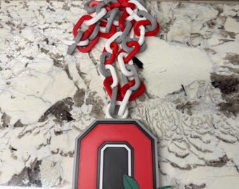 Ohio State Buckeyes-inspirerat Hype-kedjehalsband | 3D-tryckt Block O-hänge med Buckeye-löv | Utrustning för matchdagsfans | Scharlakansrött och grått