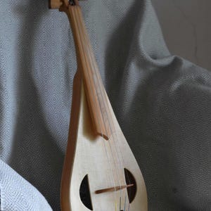 Medieval fiddle - Etsy 日本