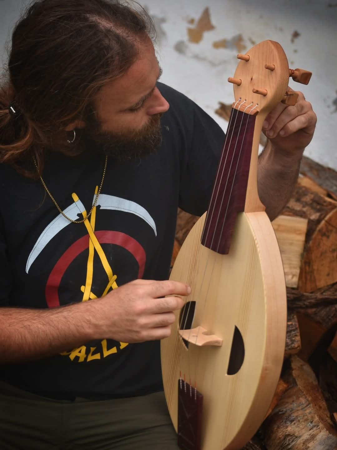 Medieval fiddle - Etsy 日本