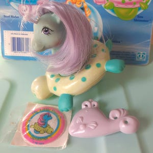 Vintage G1 My Little Pony Splasher Baby Sea with Accessories & Backcard Rare