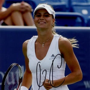 女子テニス アンナ・クルニコワ 証明書付き 直筆サイン入り