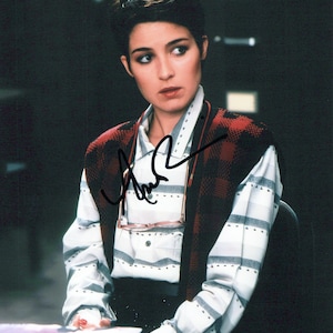 Annie Potts In Person Signed Photo - GHOSTBUSTERS