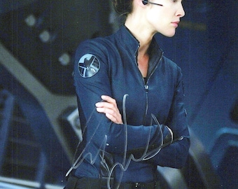 Cobie Smulders In Person Signed Photo - THE AVENGERS
