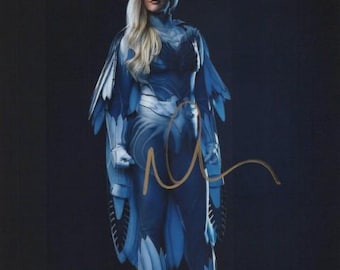 Minka Kelly In Person Signed Photo - TITANS
