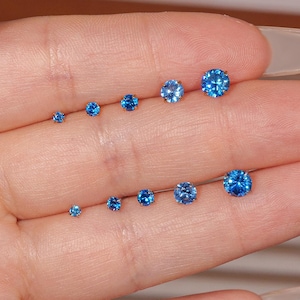 Orecchini a bottone in zircone blu scuro in titanio, orecchini a fondo piatto, orecchini a elica, orecchini a trago, orecchini a cartilagine, anello al naso, regalo per lei