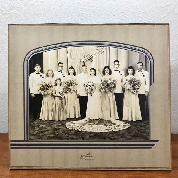 Wedding Photo Bride & Groom Bridesmaids Bay City Michigan Vintage 1940's WWII Era 12.5x11.5