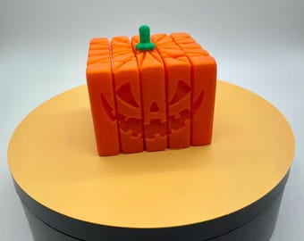 Flexible pumpkin fidget