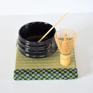 Handmade Mini Tatami Mat: Japanese Igusa Display with Green Checkered Border