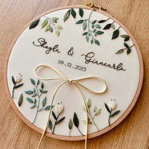 Porta Anillos de Boda Bordado Personalizado, Nombres Bordados, Porta Anillos de Boda, Flores Bordadas