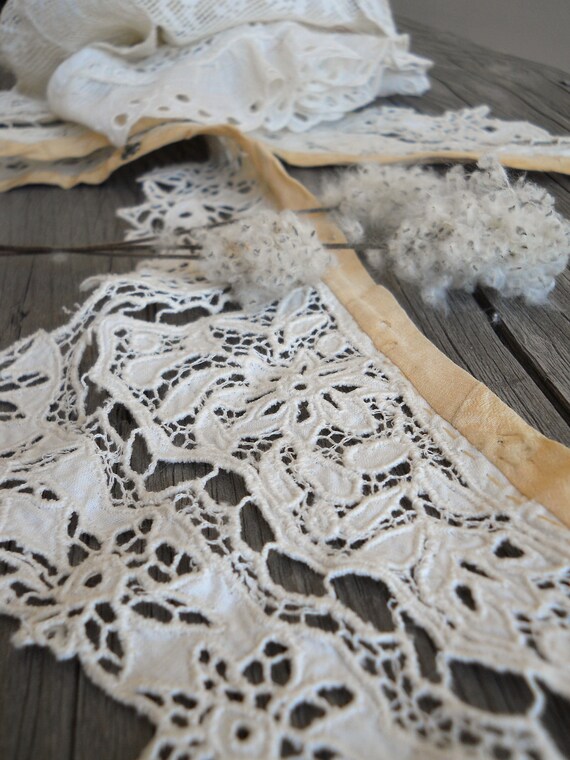 Items similar to Lot of 3 Vintage Lace Collars on Etsy