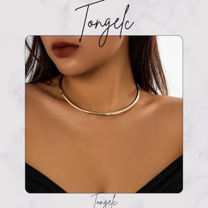 Elegant Gold Torque Choker: Punk-Inspired Smooth Metal Collar Necklace for Women's Statement Jewelry