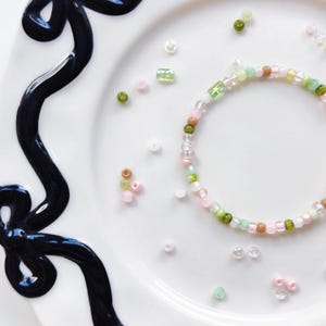 Handmade Glass Bead Bracelet: Earthy Green & Pink Jewelry