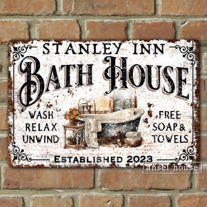 Personalized Custom BATH HOUSE Metal Bathroom Sign Decoration Modern Farmhouse Industrial Primitive Rusted Decor Rustproof Warp Proof