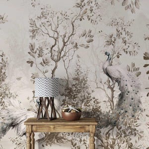 Herbstblätter und Pfauen Wallpaper auf Beige Hintergrund, Tropische nostalgische Beige Palmen Tapete, Tapete zum Abziehen und Aufkleben, Pfauen