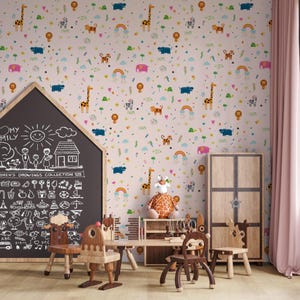 Jungle Animals Wallpaper: Safari Nursery Decor, Peel and Stick